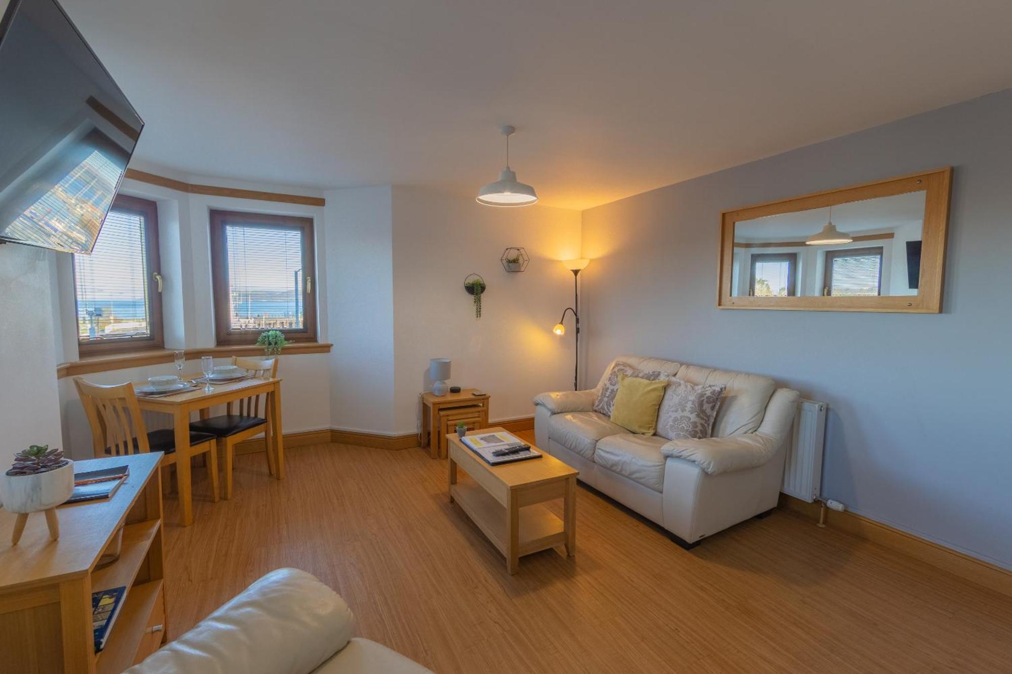 Quay Head View Aparthotel Stranraer Room photo